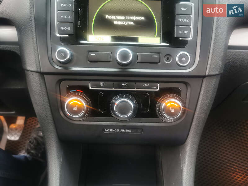 Універсал Volkswagen Golf 2012 в Львові