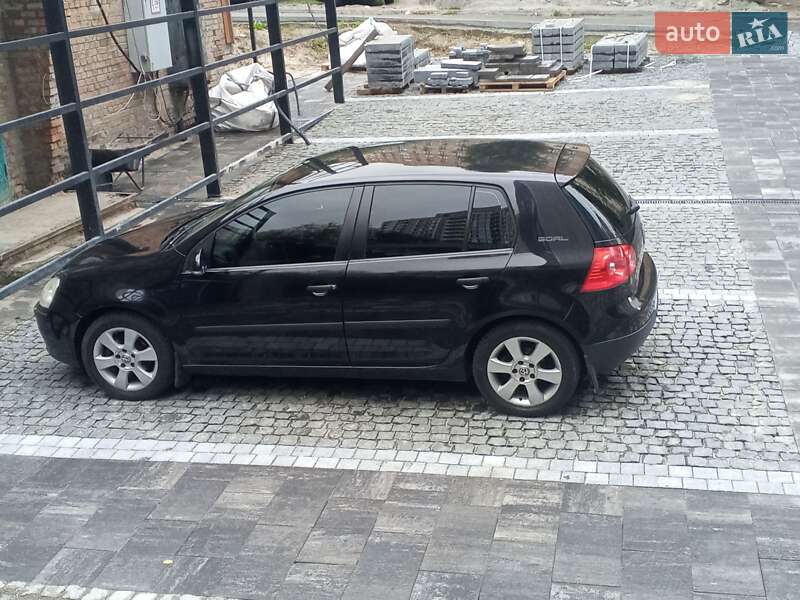 Хэтчбек Volkswagen Golf 2005 в Киеве фото 8 Хэтчбек Volkswagen Golf 2005 в Киеве