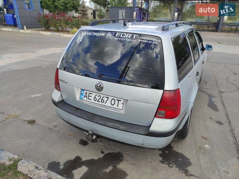 Универсал Volkswagen Golf 1999 в Покрове