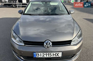 Универсал Volkswagen Golf 2016 в Полтаве