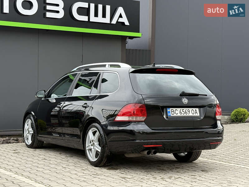 Універсал Volkswagen Golf 2011 в Львові