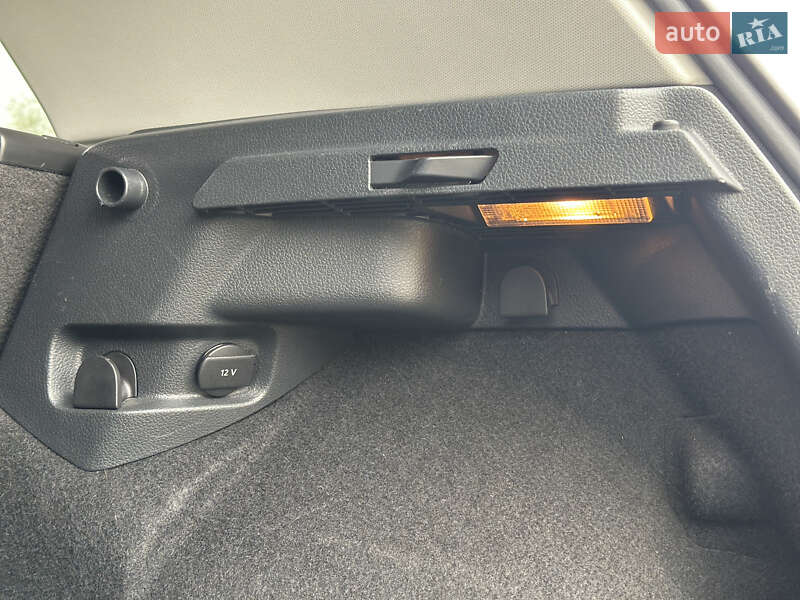 Хетчбек Volkswagen Golf 2014 в Черкасах