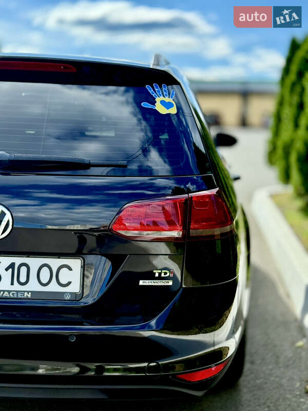 Универсал Volkswagen Golf 2013 в Харькове