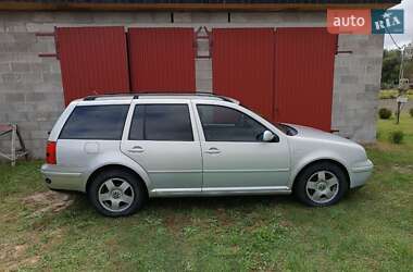 Универсал Volkswagen Golf 1999 в Ратным