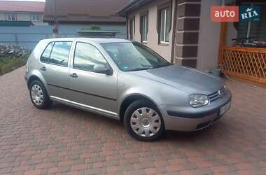 Хетчбек Volkswagen Golf 2002 в Миргороді