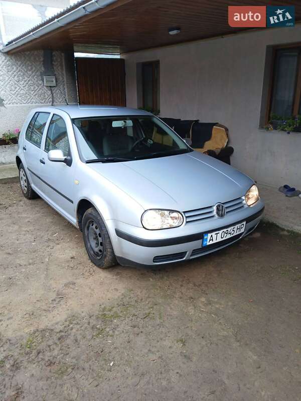 Хетчбек Volkswagen Golf 1999 в Івано-Франківську