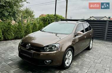 Универсал Volkswagen Golf 2012 в Черновцах