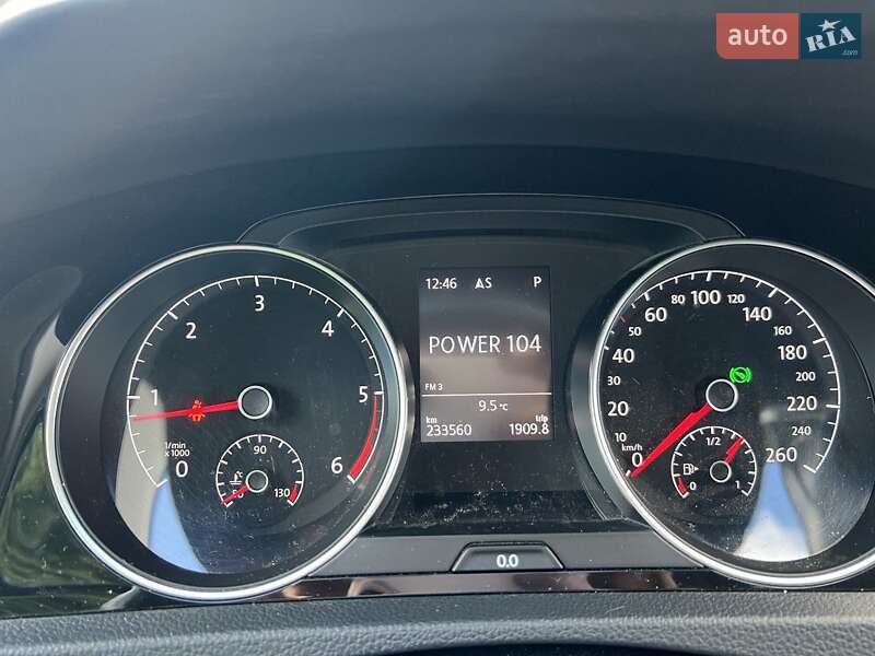 Универсал Volkswagen Golf 2013 в Киеве