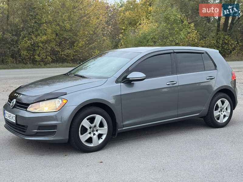 Хэтчбек Volkswagen Golf 2014 в Кролевце