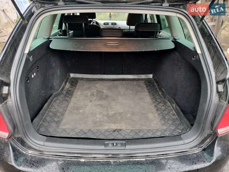 Универсал Volkswagen Golf 2012 в Виннице