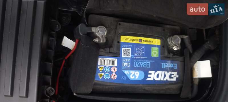 Универсал Volkswagen Golf 2012 в Луцке