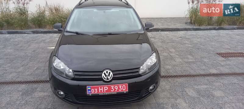 Универсал Volkswagen Golf 2012 в Луцке