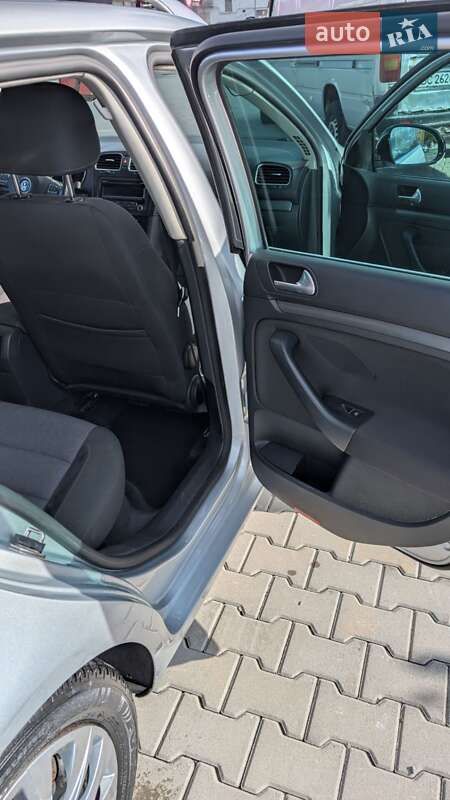 Универсал Volkswagen Golf 2012 в Львове фото 7 Универсал Volkswagen Golf 2012 в Львове