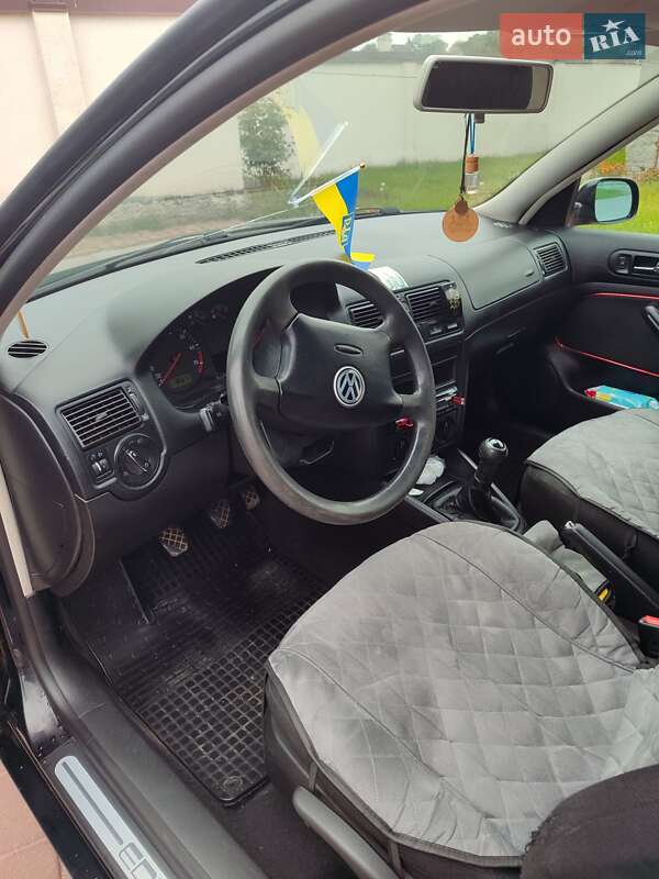 Универсал Volkswagen Golf 2000 в Рогатине