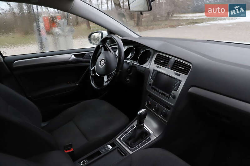 Универсал Volkswagen Golf 2016 в Тернополе фото 13 Универсал Volkswagen Golf 2016 в Тернополе
