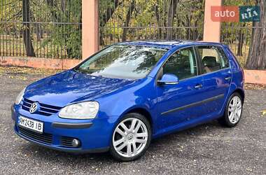 Хэтчбек Volkswagen Golf 2005 в Кропивницком