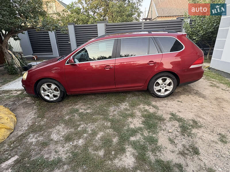 Універсал Volkswagen Golf 2007 в Дніпрі