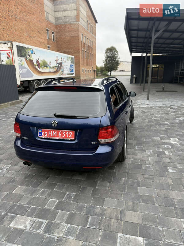 Універсал Volkswagen Golf 2010 в Хмельницькому