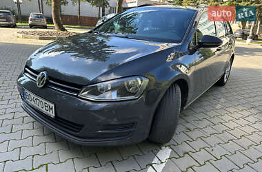 Универсал Volkswagen Golf 2015 в Тернополе