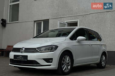 Хэтчбек Volkswagen Golf 2017 в Луцке