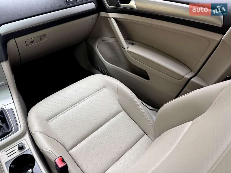 Универсал Volkswagen Golf 2016 в Хмельницком фото 17 Универсал Volkswagen Golf 2016 в Хмельницком