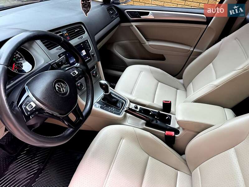 Универсал Volkswagen Golf 2016 в Хмельницком фото 23 Универсал Volkswagen Golf 2016 в Хмельницком