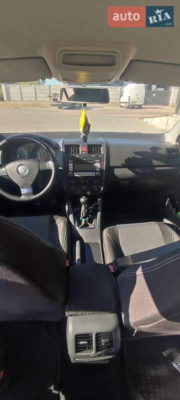 Хетчбек Volkswagen Golf 2008 в Житомирі