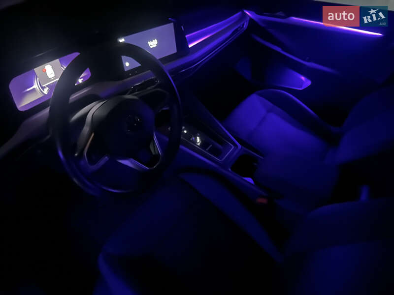 Универсал Volkswagen Golf 2021 в Калуше