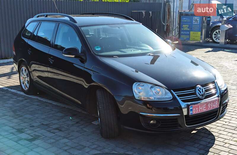 Универсал Volkswagen Golf 2007 в Ровно