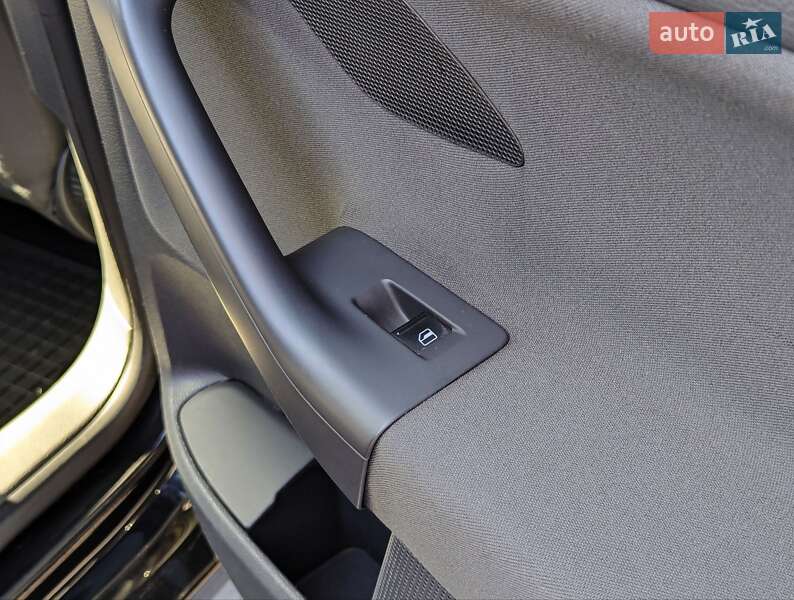 Универсал Volkswagen Golf 2007 в Ровно