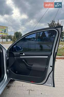 Универсал Volkswagen Golf 2009 в 
