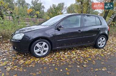 Хетчбек Volkswagen Golf 2008 в Києві
