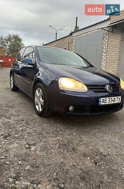 Хетчбек Volkswagen Golf 2008 в Дніпрі