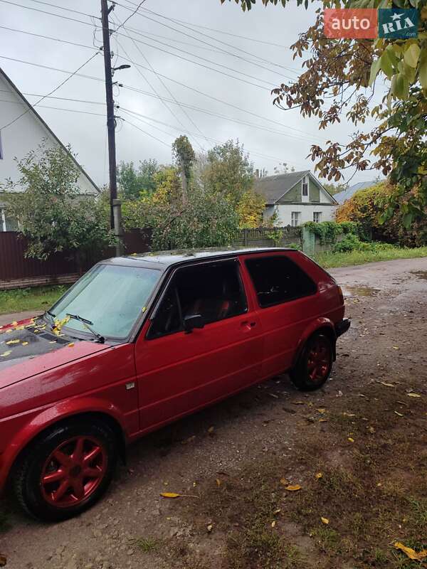 Хэтчбек Volkswagen Golf 1986 в Нежине