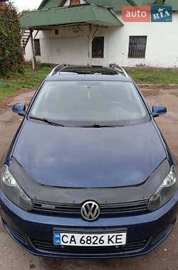 Універсал Volkswagen Golf 2010 в Черкасах