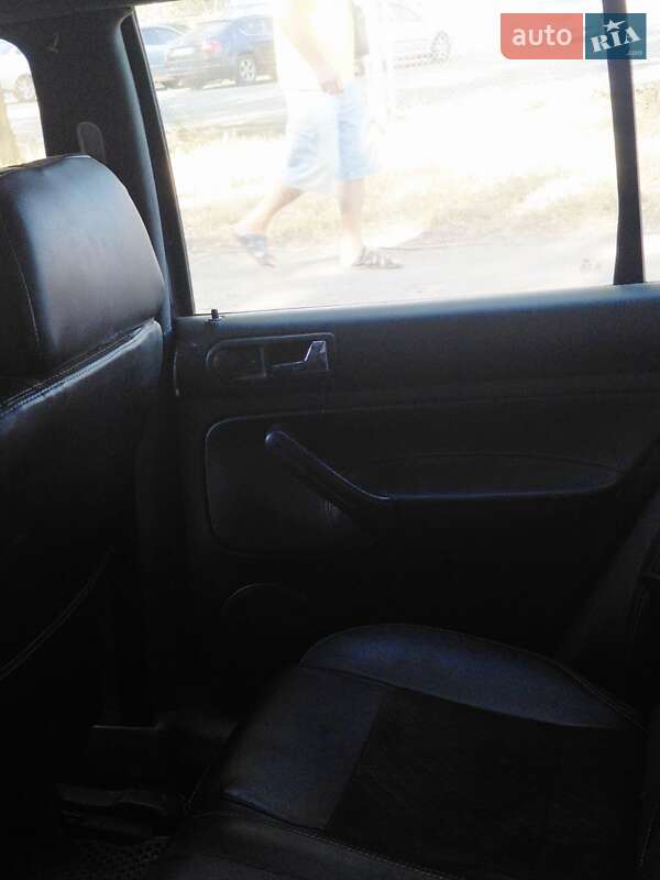 Універсал Volkswagen Golf 2006 в Кривому Розі