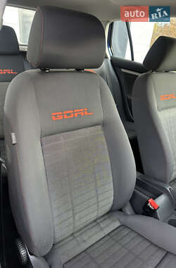 Хэтчбек Volkswagen Golf 2006 в  фото 19 Хэтчбек Volkswagen Golf 2006 в