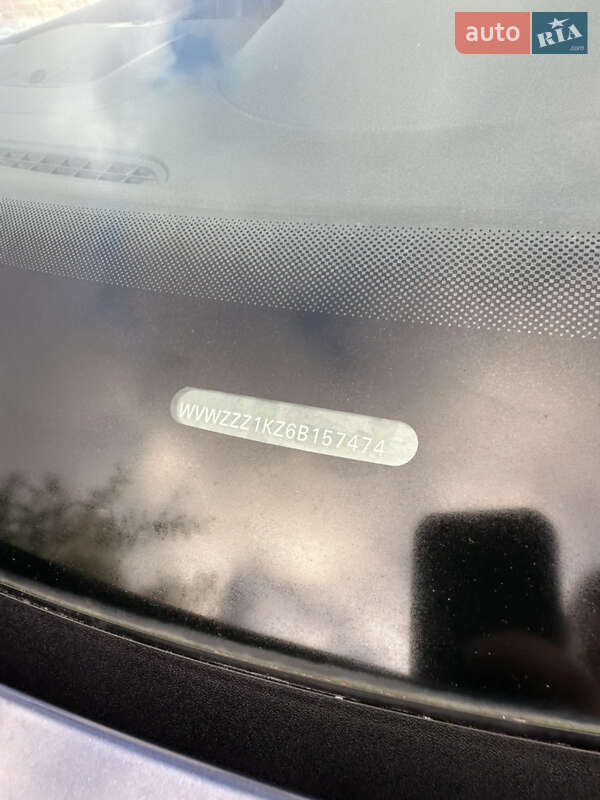 Хэтчбек Volkswagen Golf 2006 в Хороле