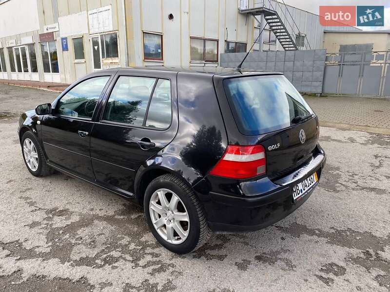 Хетчбек Volkswagen Golf 2002 в Бучачі