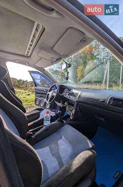 Універсал Volkswagen Golf 1999 в 
