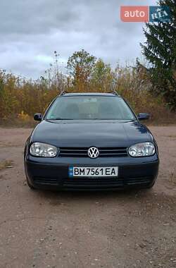 Універсал Volkswagen Golf 2003 в Лебедині