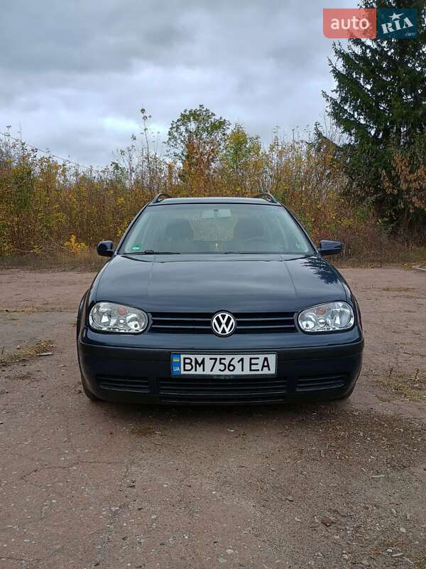 Volkswagen Golf 2003