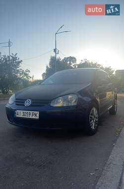 Хэтчбек Volkswagen Golf 2004 в  фото 10 Хэтчбек Volkswagen Golf 2004 в