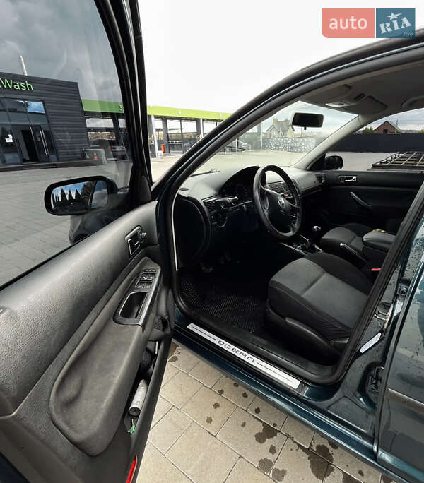 Хетчбек Volkswagen Golf 2003 в Кам'янець-Подільському фото 15 Хетчбек Volkswagen Golf 2003 в Кам'янець-Подільському