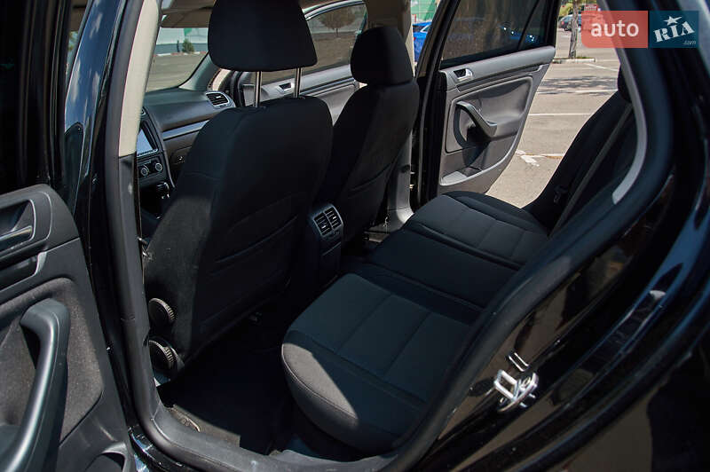 Универсал Volkswagen Golf 2011 в Николаеве фото 17 Универсал Volkswagen Golf 2011 в Николаеве