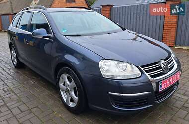 Универсал Volkswagen Golf 2009 в Виннице