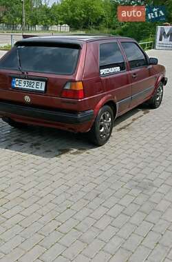 Хэтчбек Volkswagen Golf 1991 в Новоселице