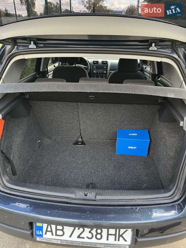 Хетчбек Volkswagen Golf 2006 в Вінниці фото 11 Хетчбек Volkswagen Golf 2006 в Вінниці