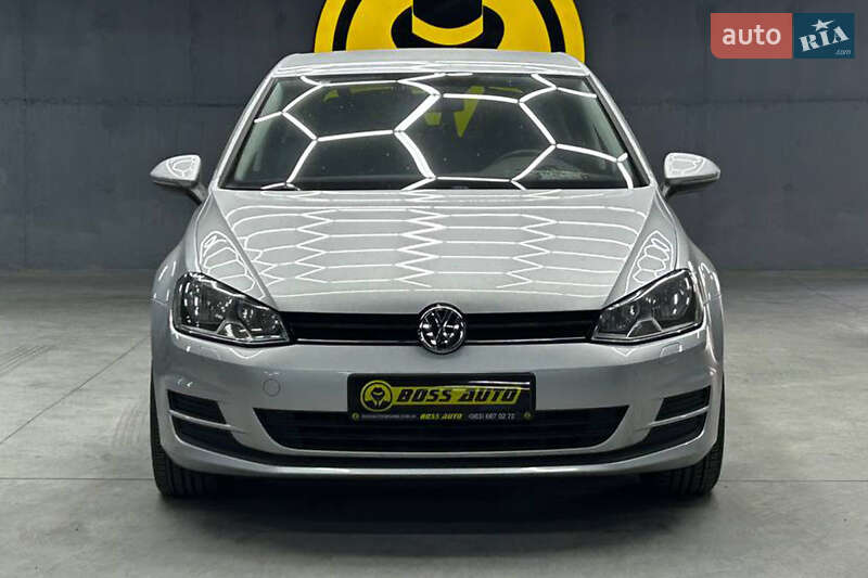 Хэтчбек Volkswagen Golf 2012 в Черновцах фото 2 Хэтчбек Volkswagen Golf 2012 в Черновцах