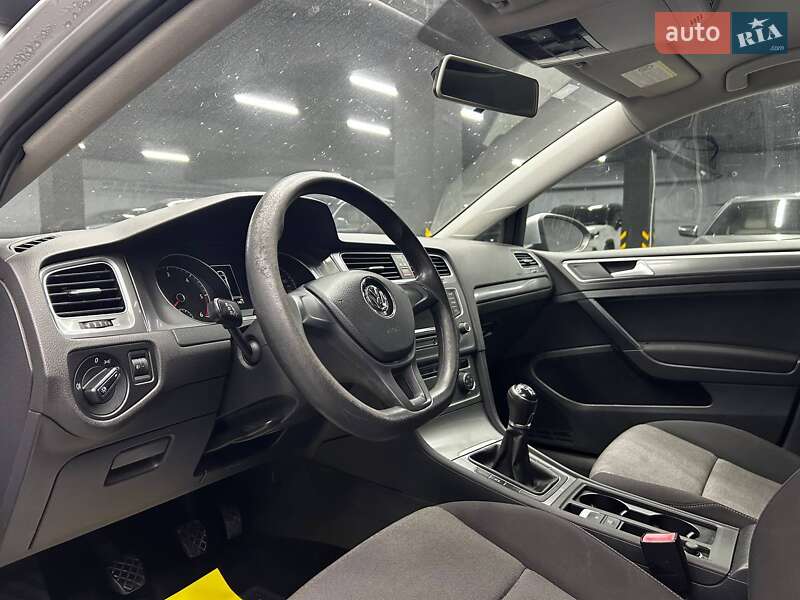 Хэтчбек Volkswagen Golf 2012 в Черновцах фото 10 Хэтчбек Volkswagen Golf 2012 в Черновцах